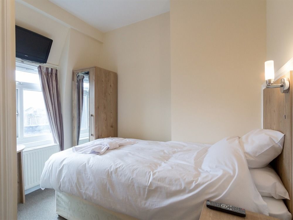 Acton Hill Hotel إيلينغ المظهر الخارجي الصورة