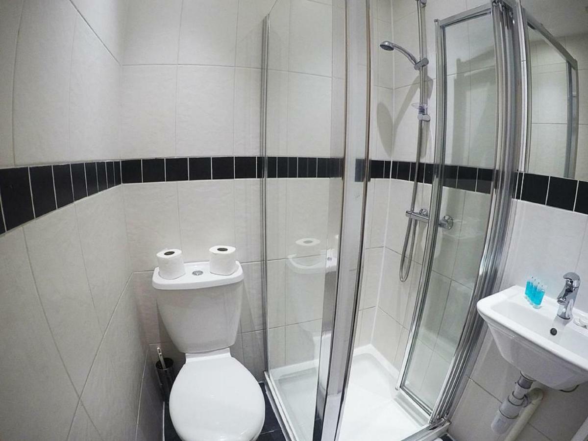 Acton Hill Hotel إيلينغ المظهر الخارجي الصورة