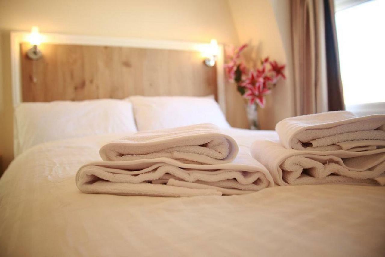 Acton Hill Hotel إيلينغ المظهر الخارجي الصورة