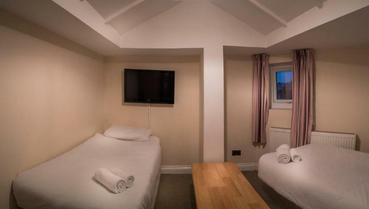 Acton Hill Hotel إيلينغ المظهر الخارجي الصورة