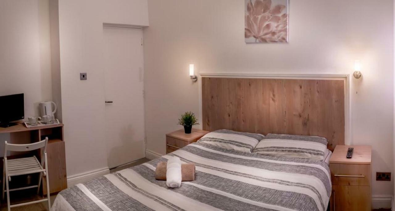 Acton Hill Hotel إيلينغ المظهر الخارجي الصورة