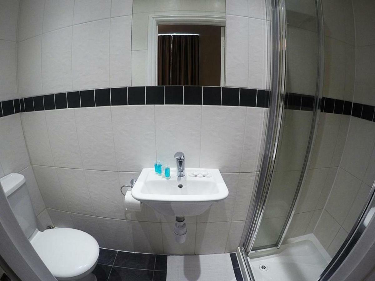 Acton Hill Hotel إيلينغ المظهر الخارجي الصورة